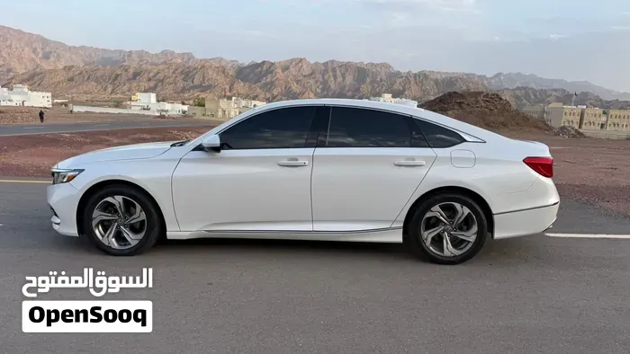 Honda Accord 2020 photo 3