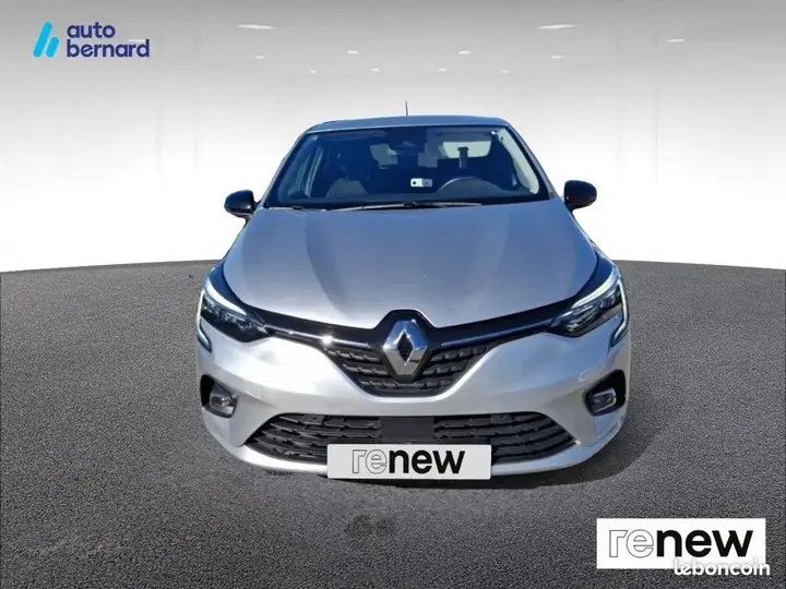 Renault Clio 2023 photo 2