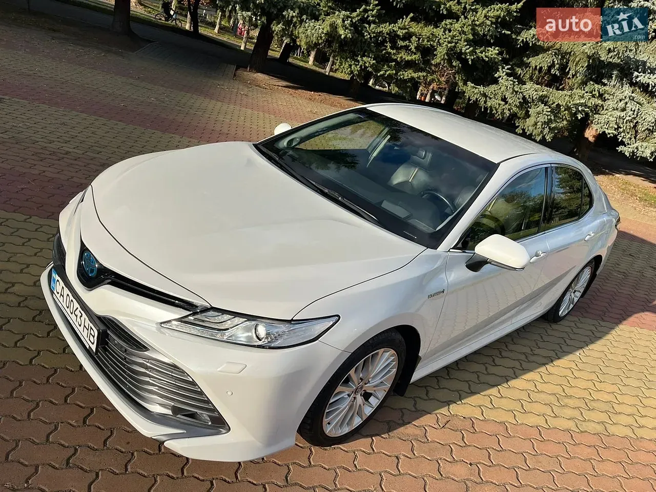 Toyota Camry 2019 photo 3