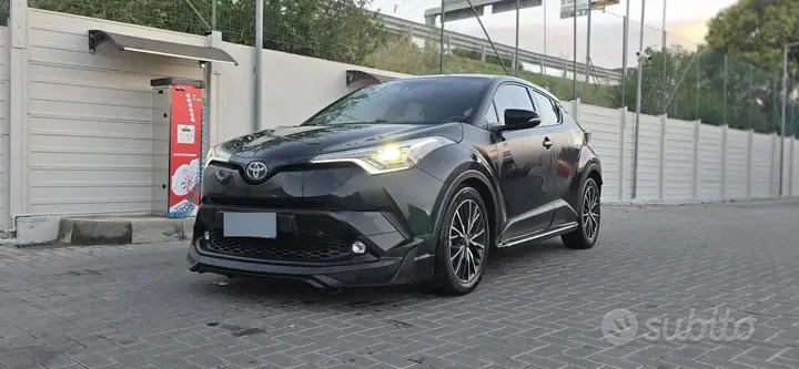 Toyota C-Hr 2018 photo 4