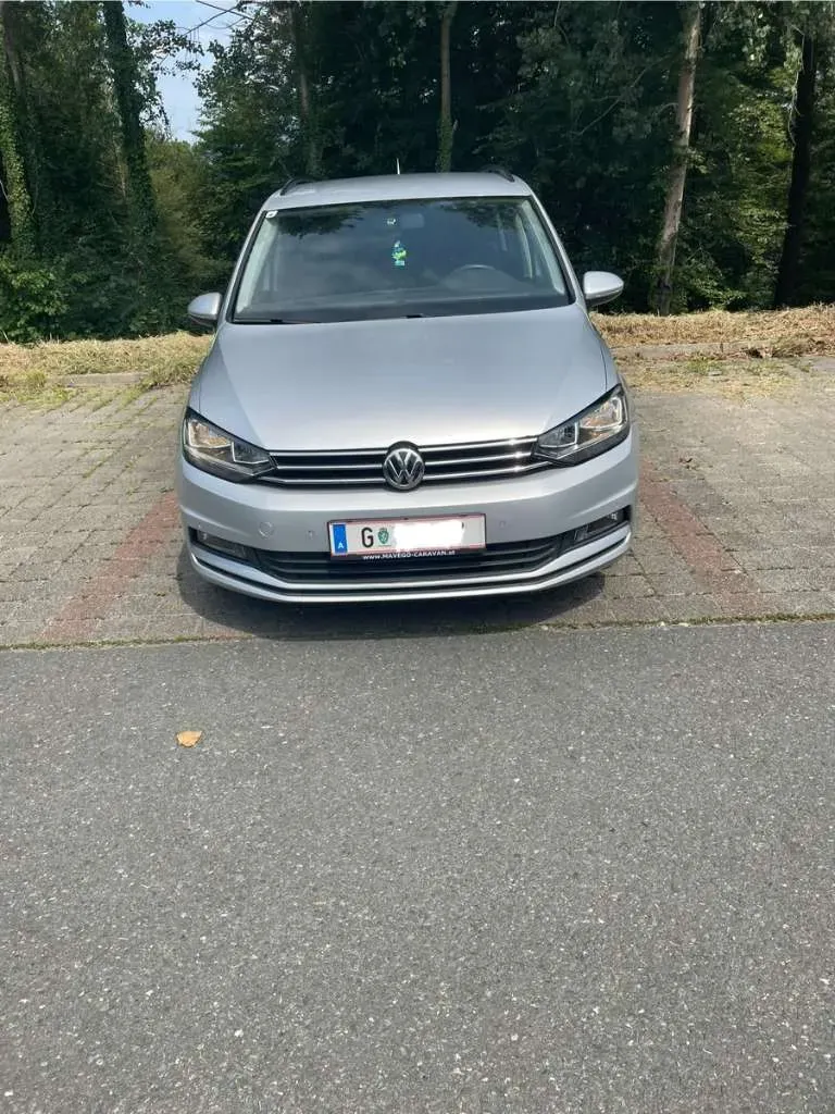Volkswagen Touran 2016 photo 3
