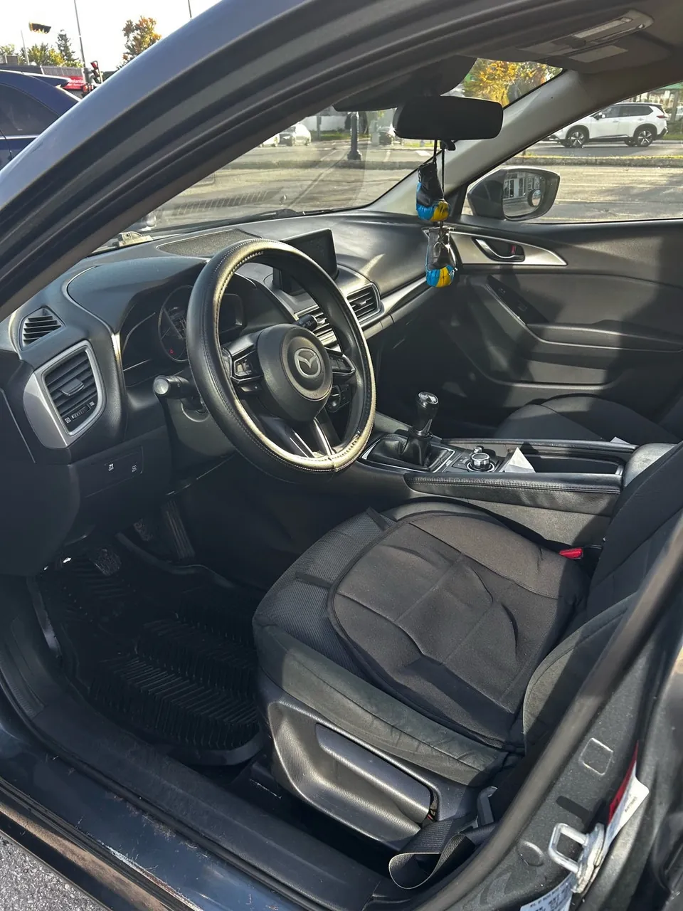 Mazda 3 2018 photo 4