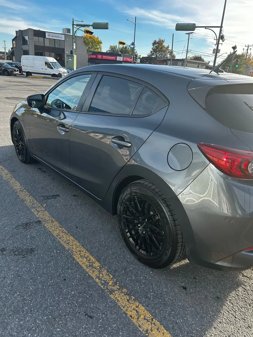 Mazda 3 2018 photo 3