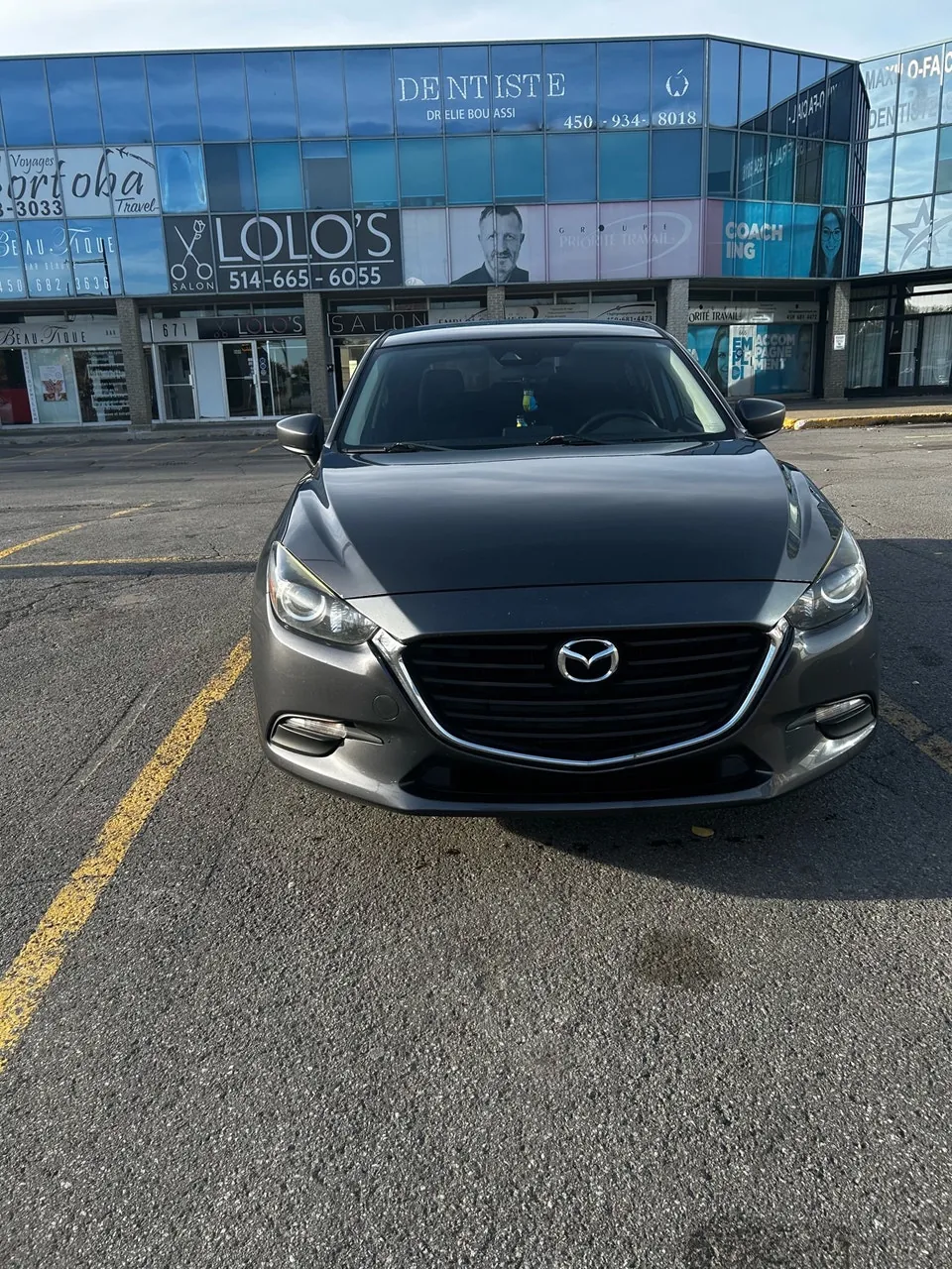 Mazda 3 2018 photo 2