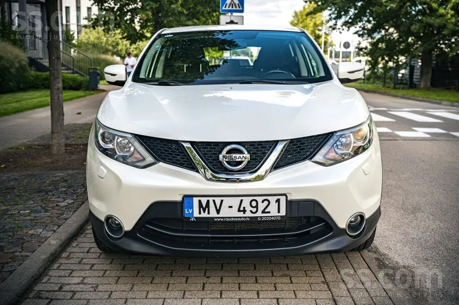 Nissan Qashqai 2016 photo 2