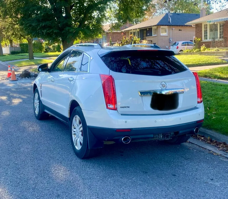 Cadillac Srx 2012 photo 2