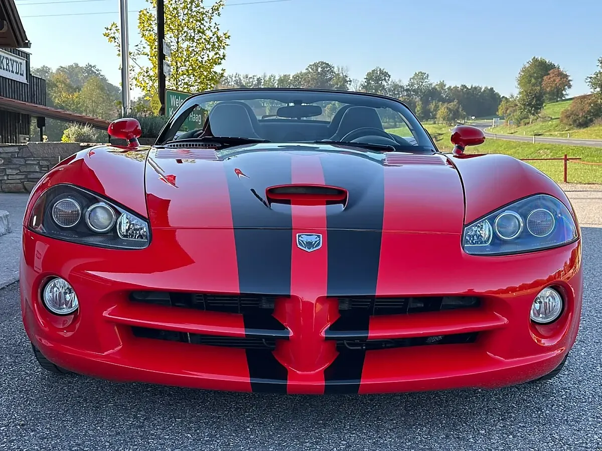 Dodge Viper 2008 photo 2