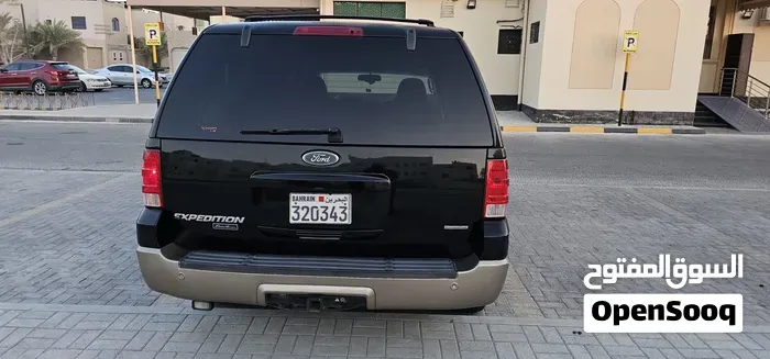 Ford Expedition 2003 photo 4