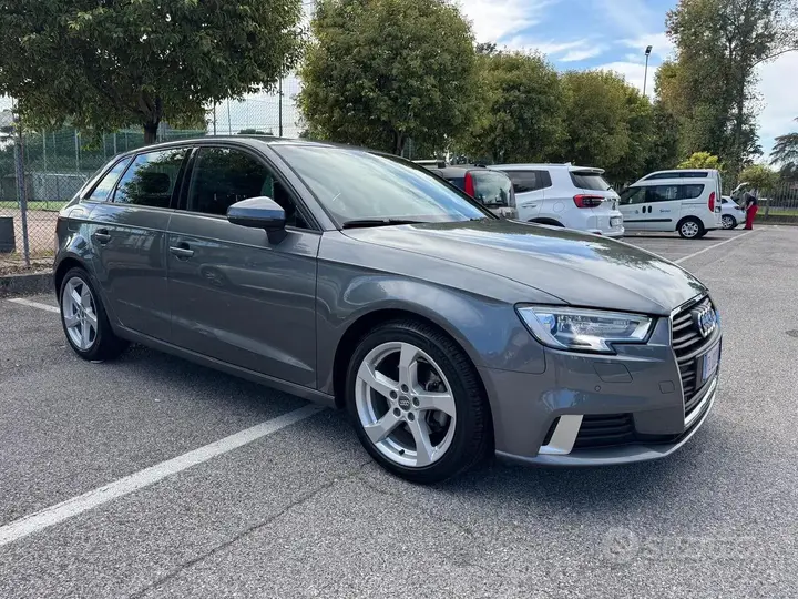 Audi A3 2017 photo 2