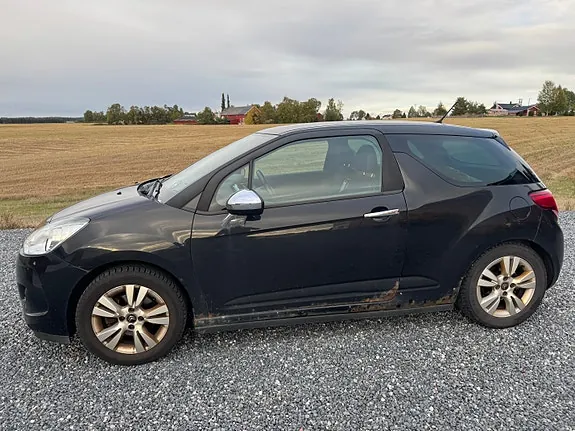 Citroen Ds3 2010 photo 2