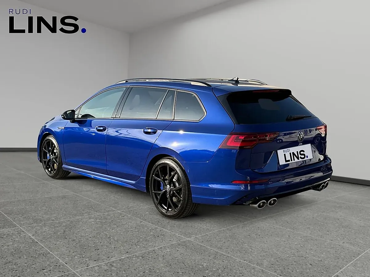 Volkswagen Golf 2024 photo 3
