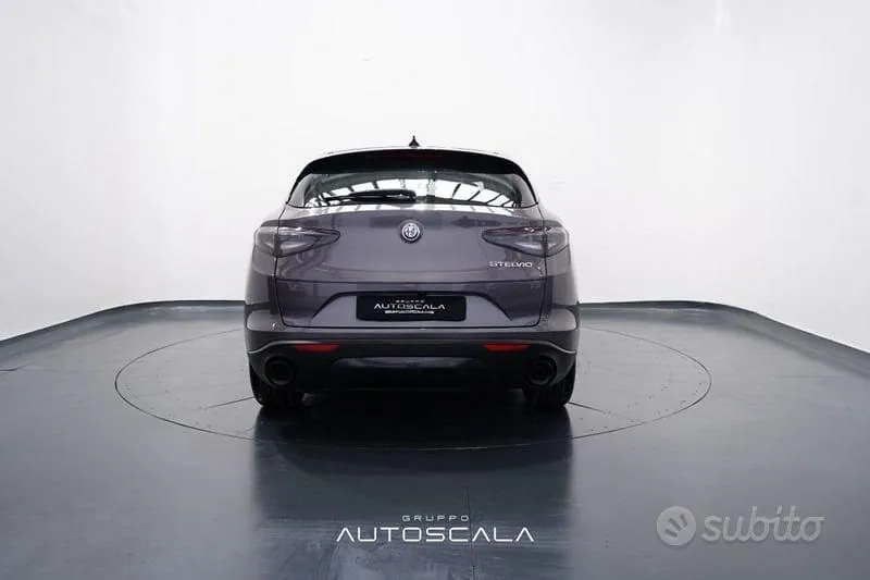 Alfa Romeo Stelvio 2024 photo 5