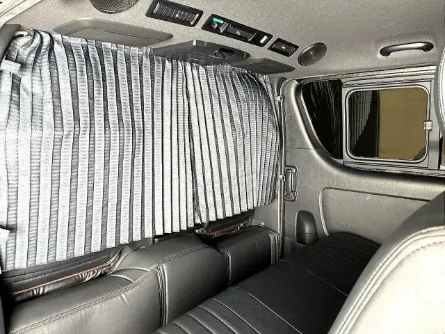 Toyota Hiace Van 2023 photo 5