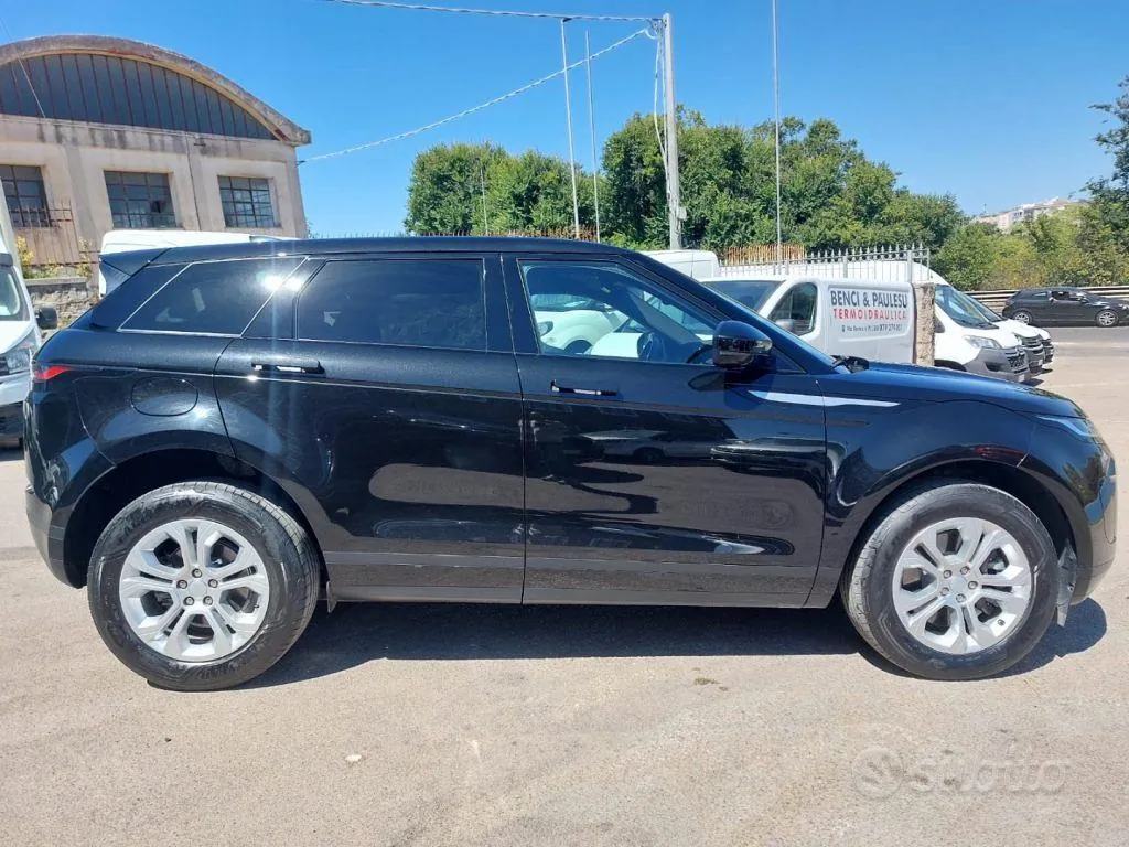 Land Rover Range Rover Evoque 2020 photo 4