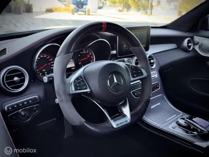 Mercedes-Benz C-Class 2017 photo 3