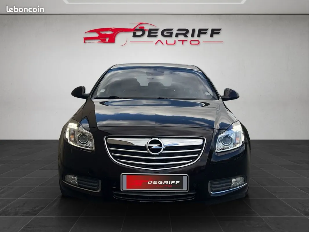 Opel Insignia 2012 photo 2