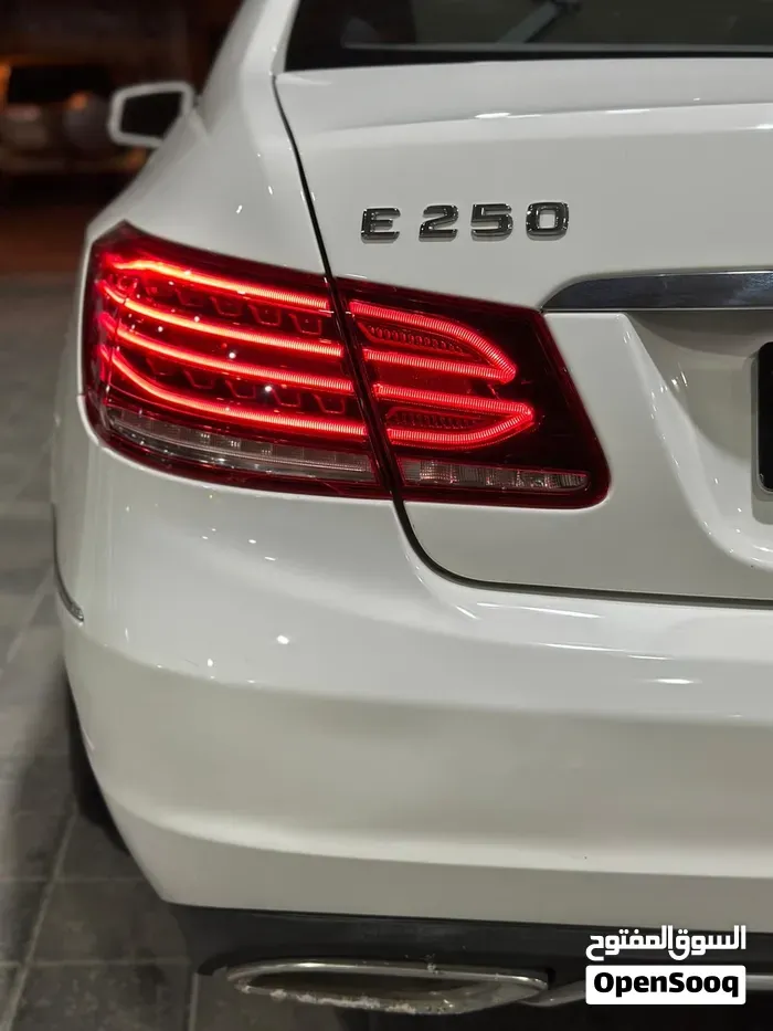 Mercedes-Benz E250 2014 photo 2