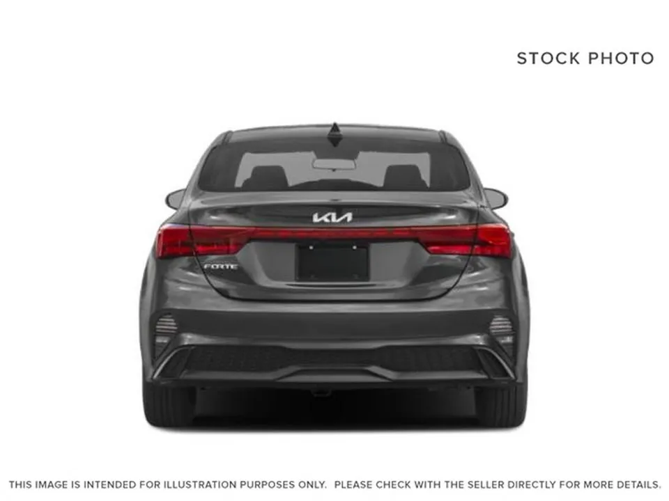Kia Forte 2022 photo 4