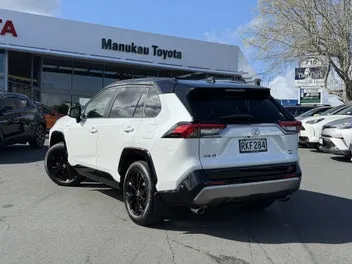 Toyota Rav4 2025 photo 5