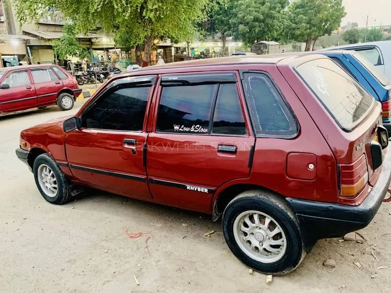 Suzuki Khyber
