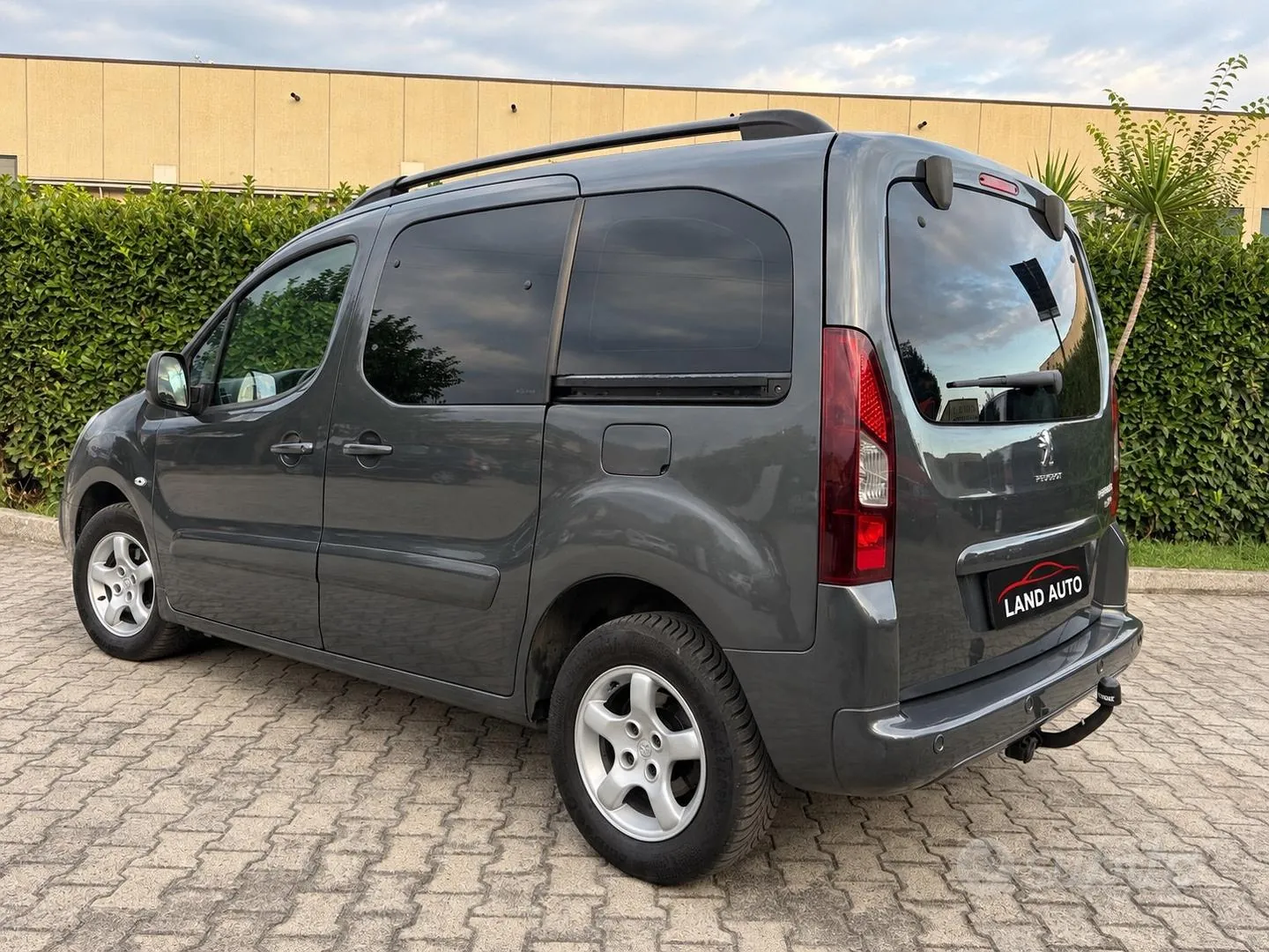 Peugeot Partner 2016 photo 3