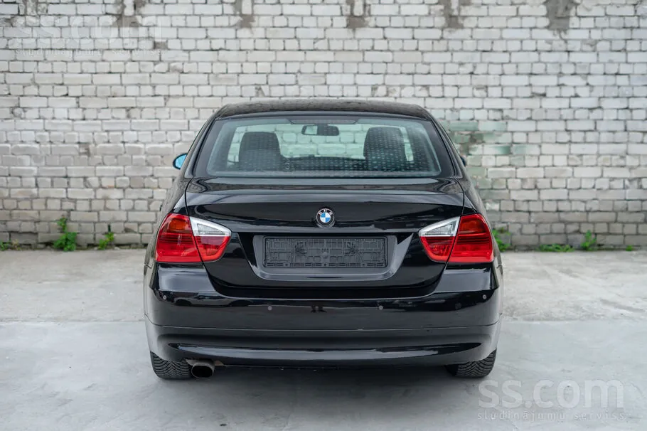 BMW 318I 2007 photo 3