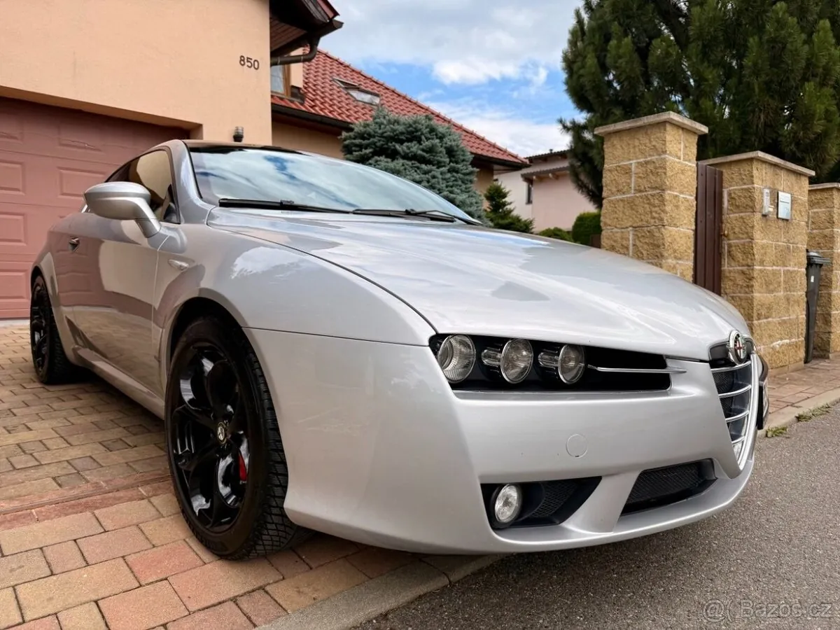 Alfa Romeo Brera 2022 photo 4