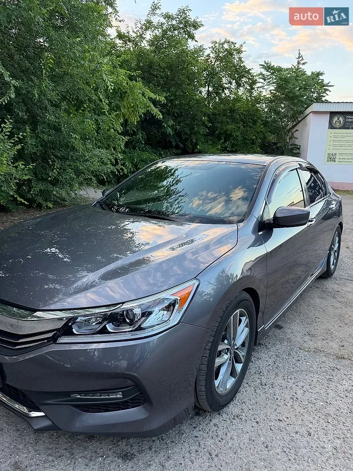 Honda Accord 2016 photo 2