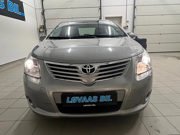 Toyota Avensis 2009 photo 2