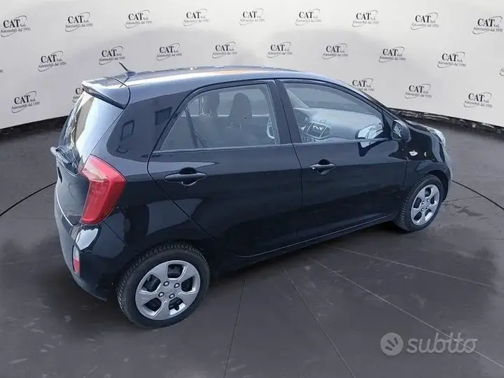Kia Picanto 2012 photo 3