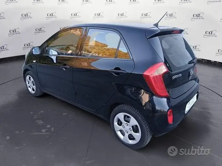 Kia Picanto 2012 photo 4