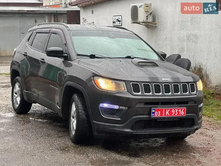 Jeep Compass 2018 photo 2
