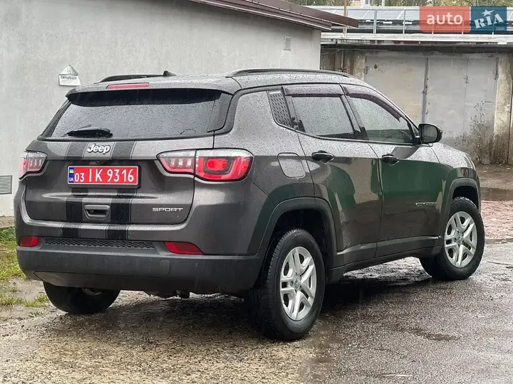 Jeep Compass 2018 photo 3