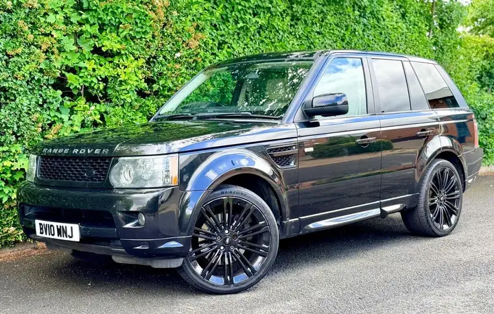 Land Rover Range Rover Sport 2010 photo 2