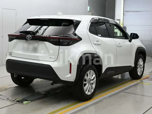 Toyota Yaris Cross 2024 photo 2