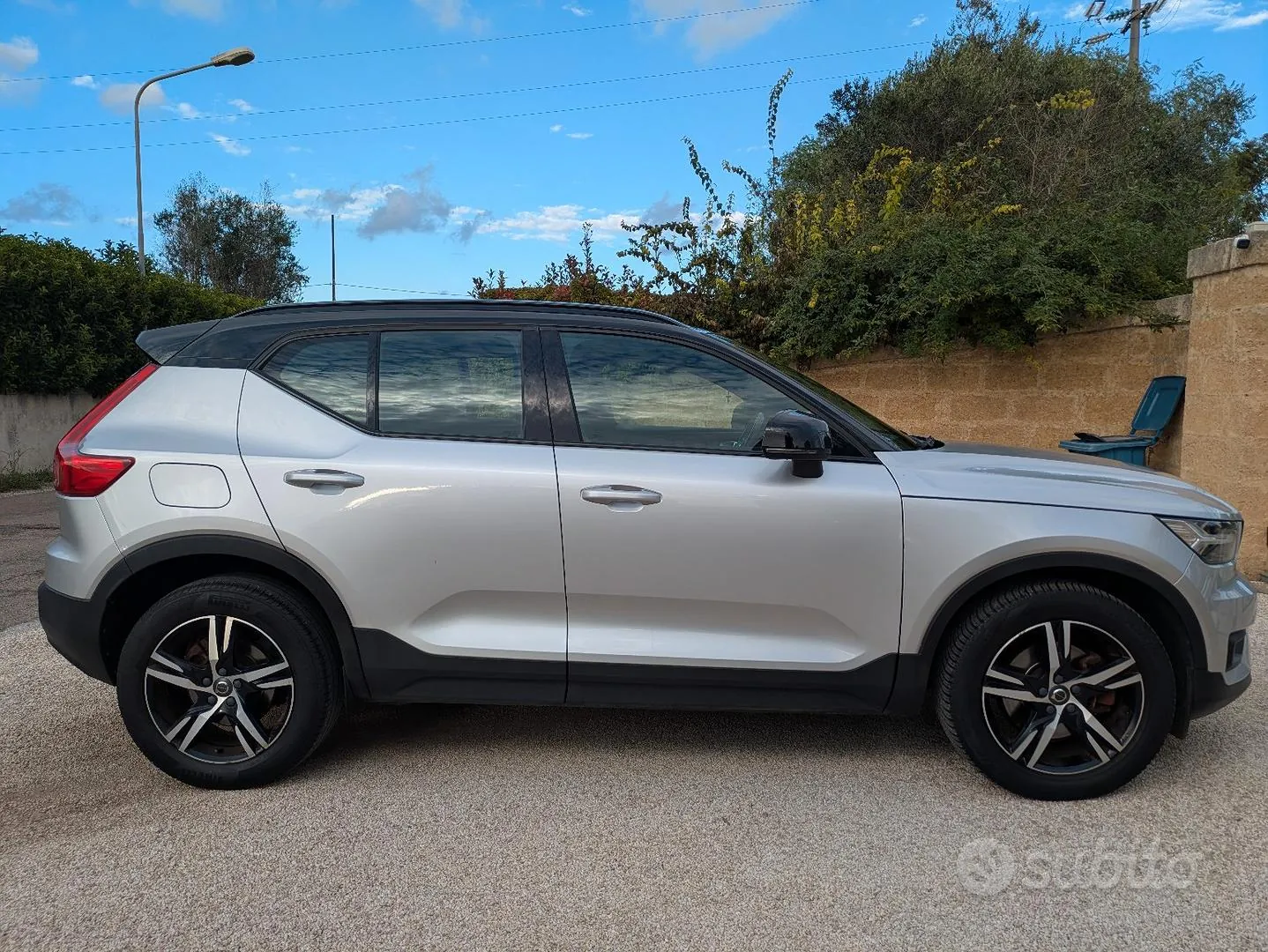 Volvo Xc40 2018 photo 2