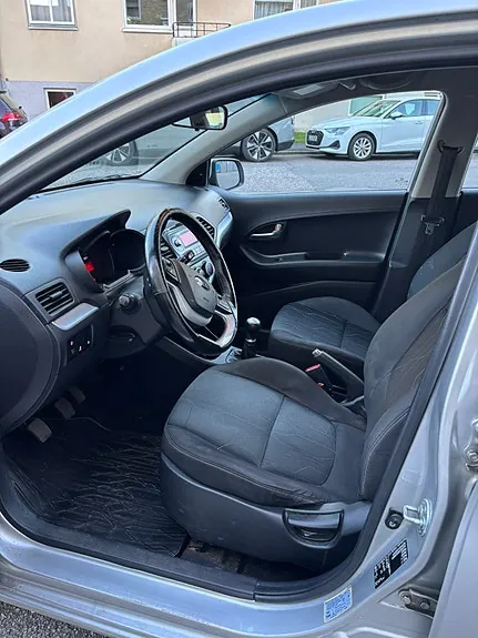 Kia Picanto 2013 photo 3