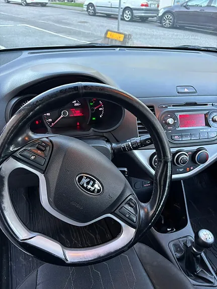 Kia Picanto 2013 photo 4