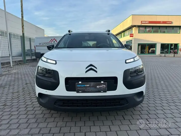 Citroen C4 Cactus 2015 photo 2