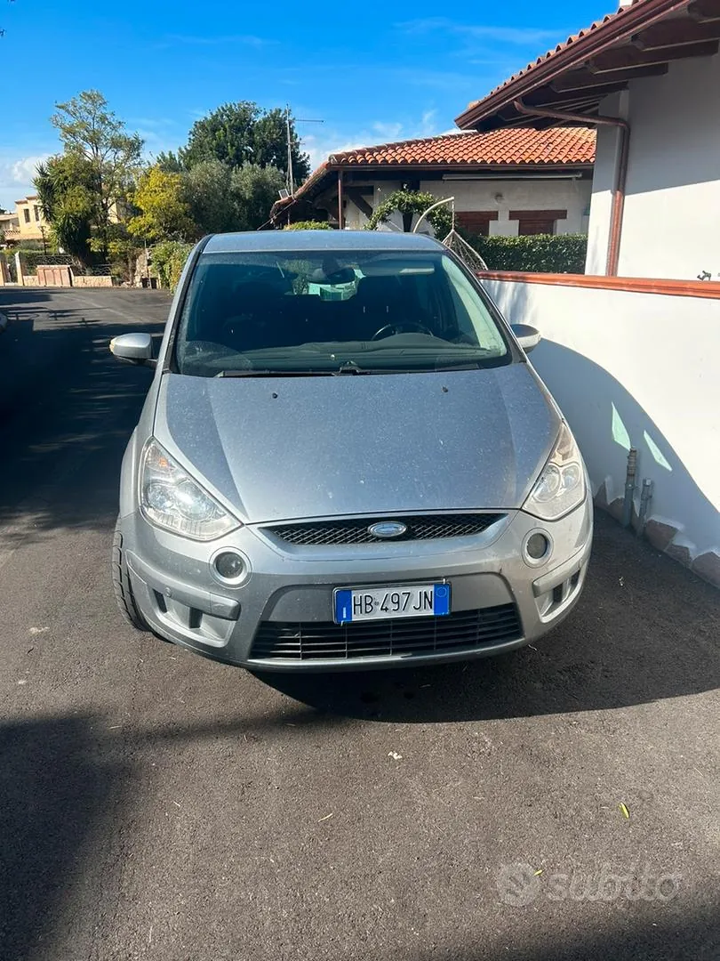 Ford S-Max