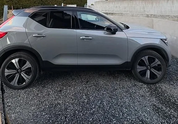 Volvo Ex40 2026 photo 2