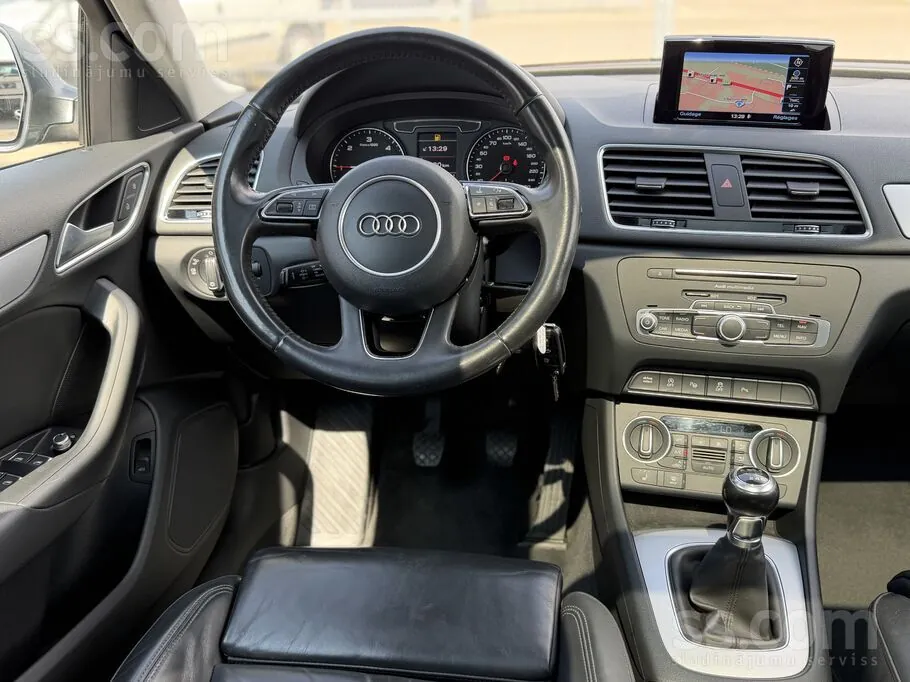 Audi Q3 2017 photo 5