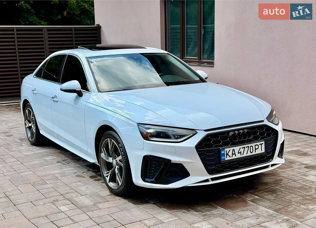 Audi A4 2020 photo 2