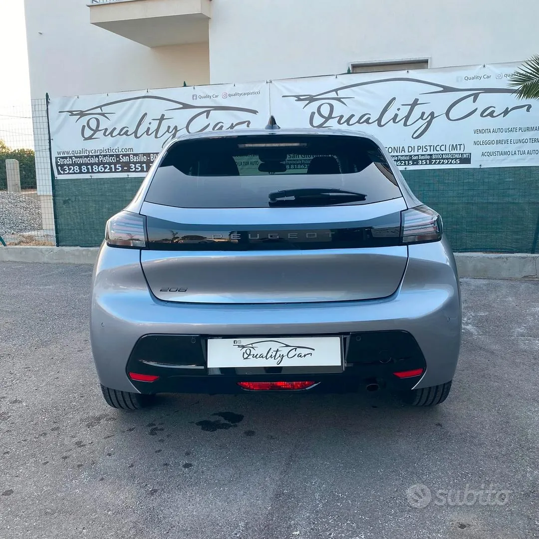 Peugeot 208 2025 photo 4