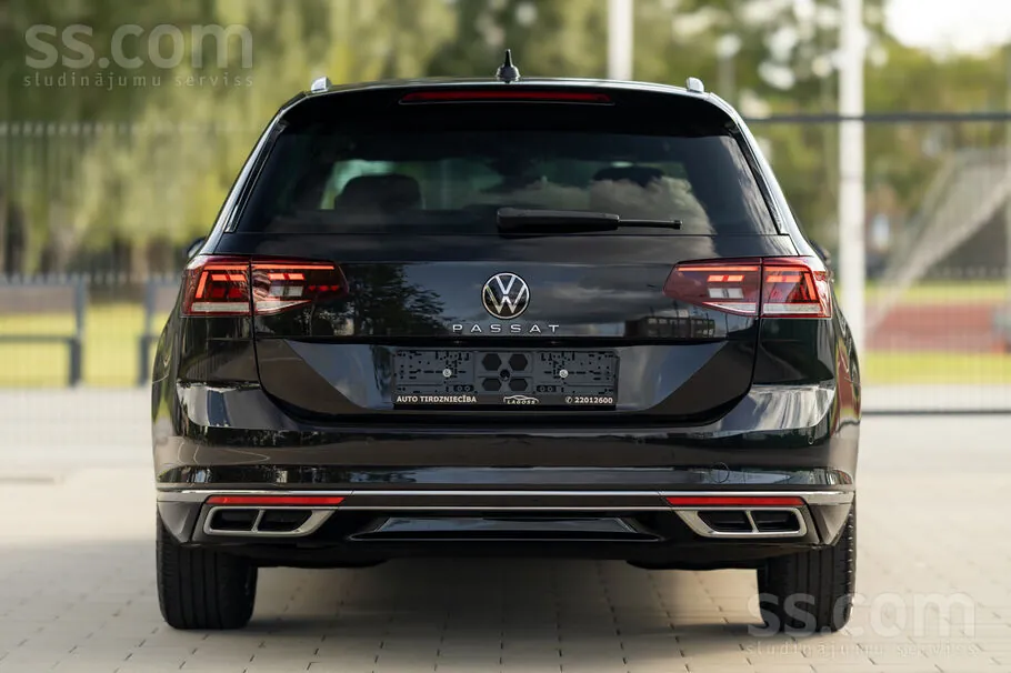 Volkswagen Passat 2023 photo 5