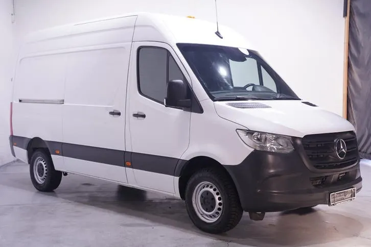 Mercedes-Benz Sprinter 2020 photo 2