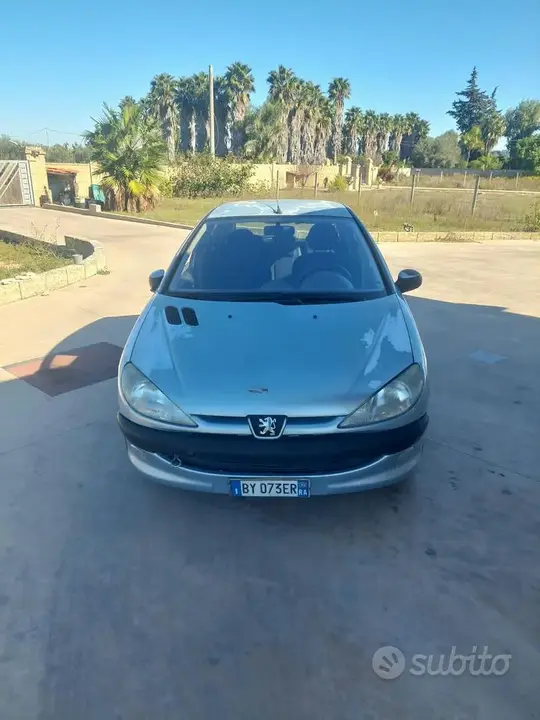 Peugeot 206