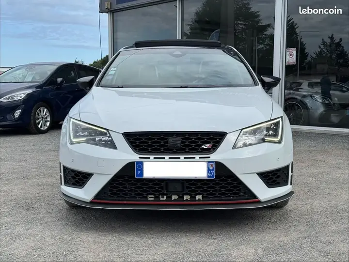 Seat Leon 2014 photo 2
