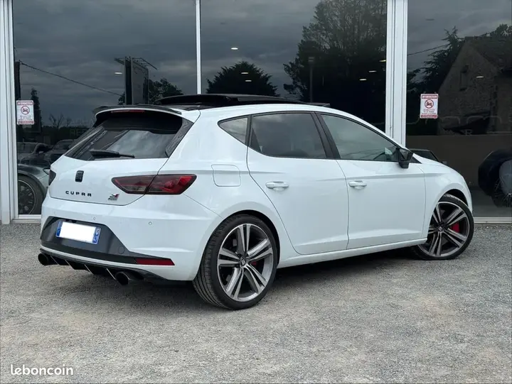 Seat Leon 2014 photo 5