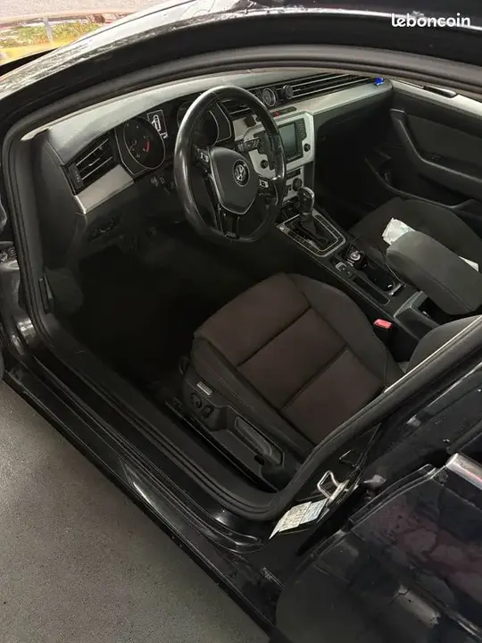 Volkswagen Passat 2017 photo 3
